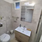 Friends House - Station - Self Check-in 3* Braşov