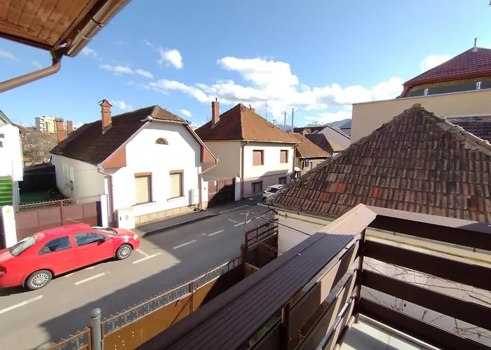 Friends House - Station - Self Check-in Guest house 3*